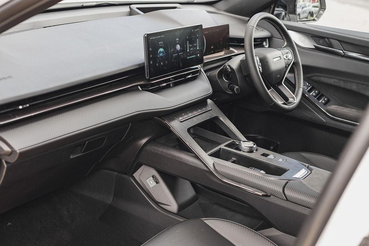 2025 GWM Haval H6GT Ultra PHEV B03