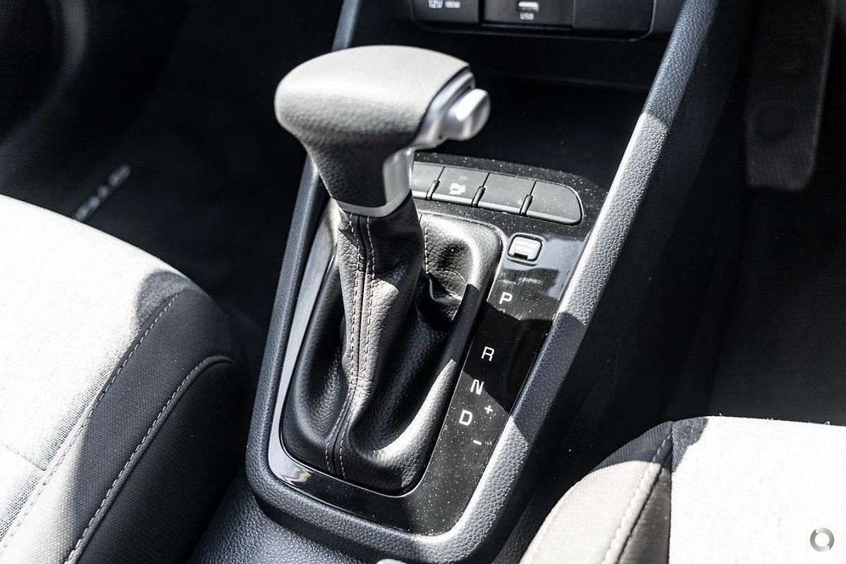 2021 Kia Stonic S YB
