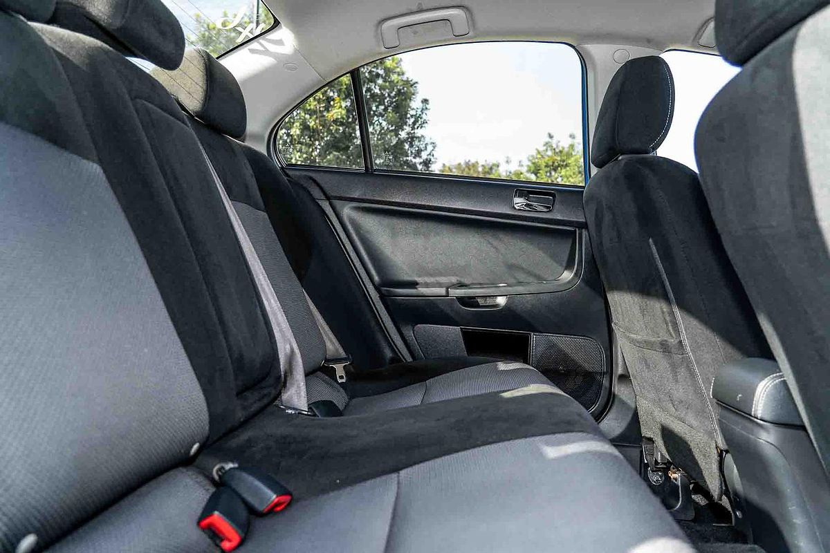 2017 Mitsubishi Lancer ES Sport CF