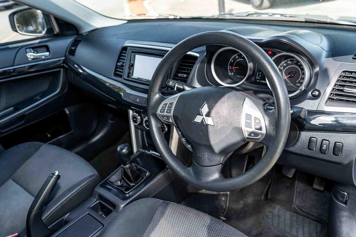 2017 Mitsubishi Lancer ES Sport CF