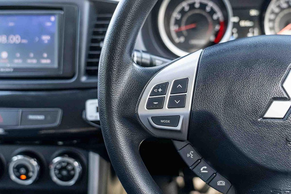 2017 Mitsubishi Lancer ES Sport CF