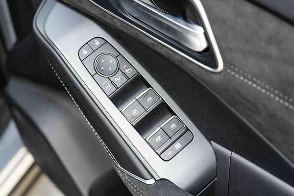 2024 Nissan QASHQAI N-DESIGN e-POWER J12