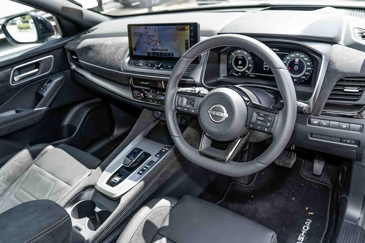 2024 Nissan QASHQAI N-DESIGN e-POWER J12