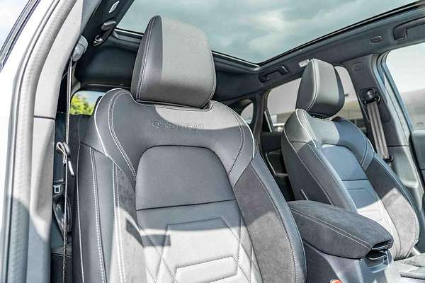2024 Nissan QASHQAI N-DESIGN e-POWER J12