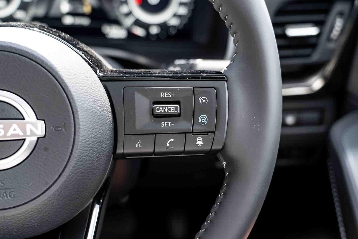 2024 Nissan QASHQAI N-DESIGN e-POWER J12