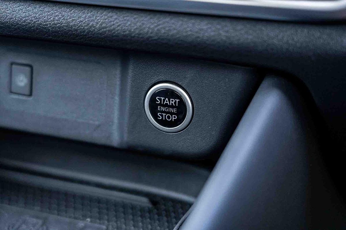 2024 Nissan QASHQAI ST-L J12