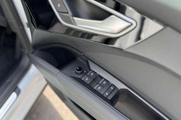 2024 Audi Q4 e-tron 45 F4