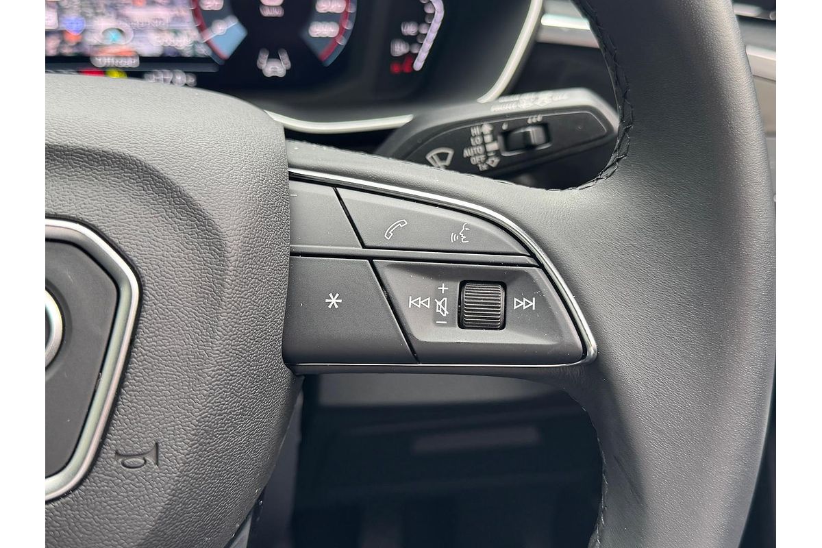 2024 Audi Q3 35 TFSI F3