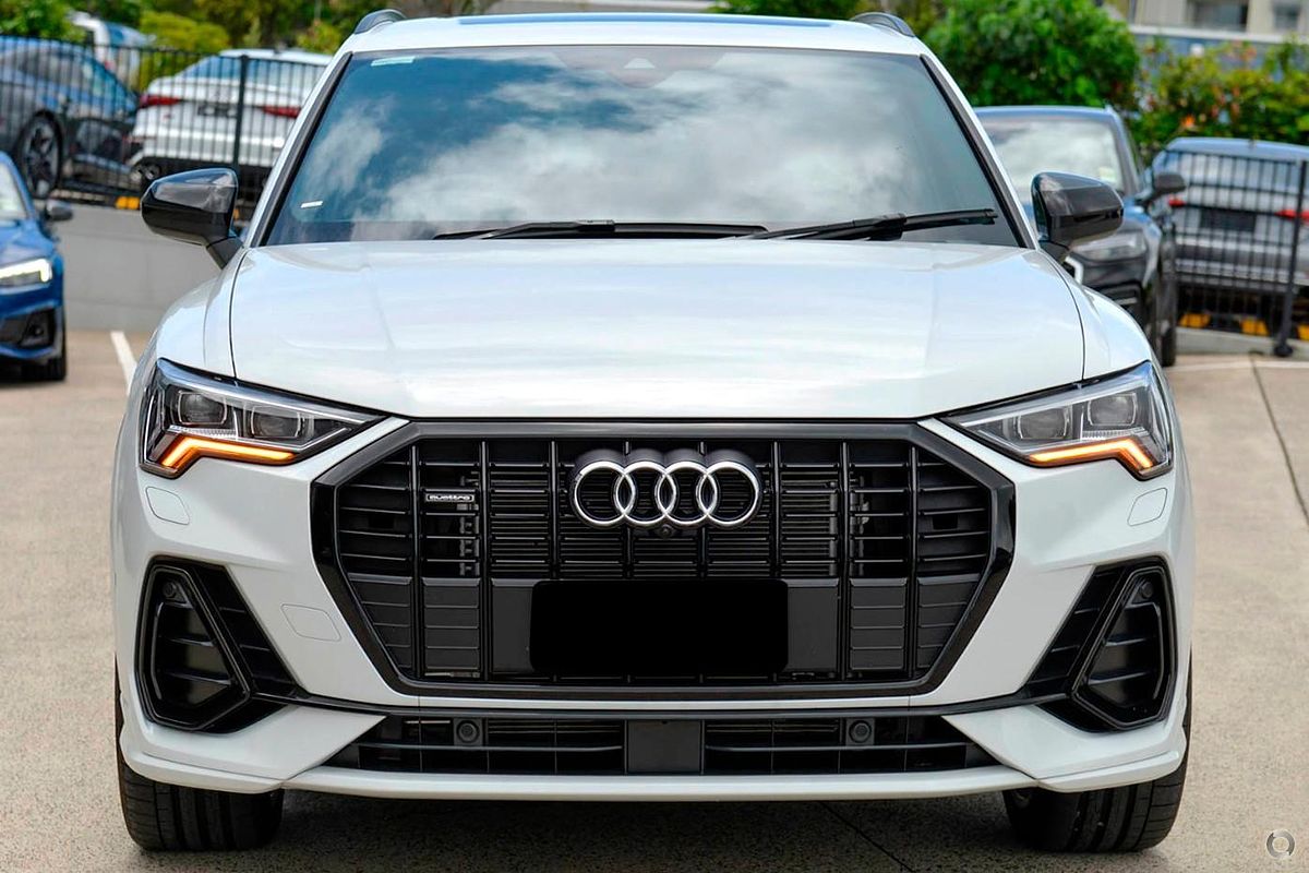 2024 Audi Q3 40 TFSI S Line F3