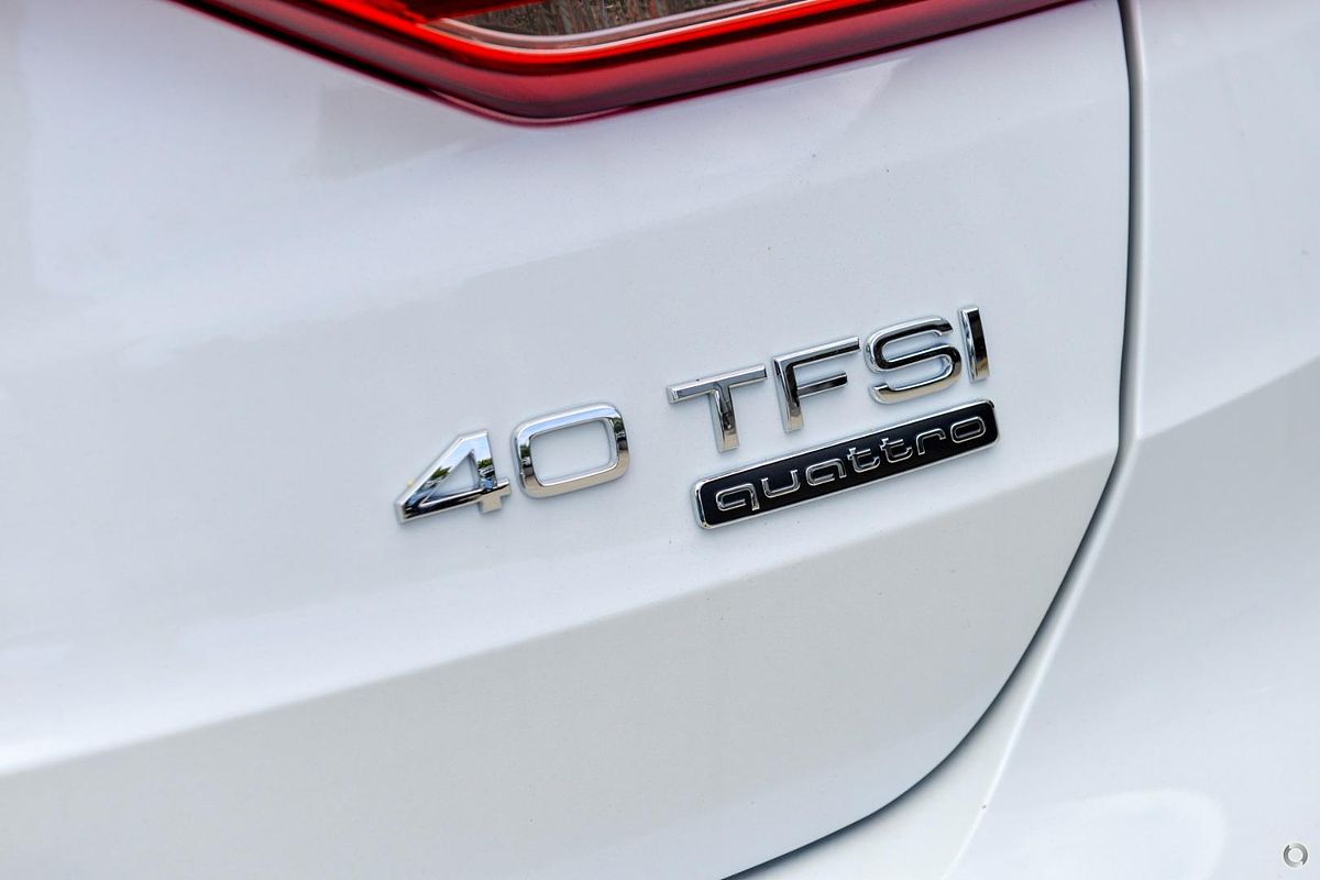 2024 Audi Q3 40 TFSI S Line F3