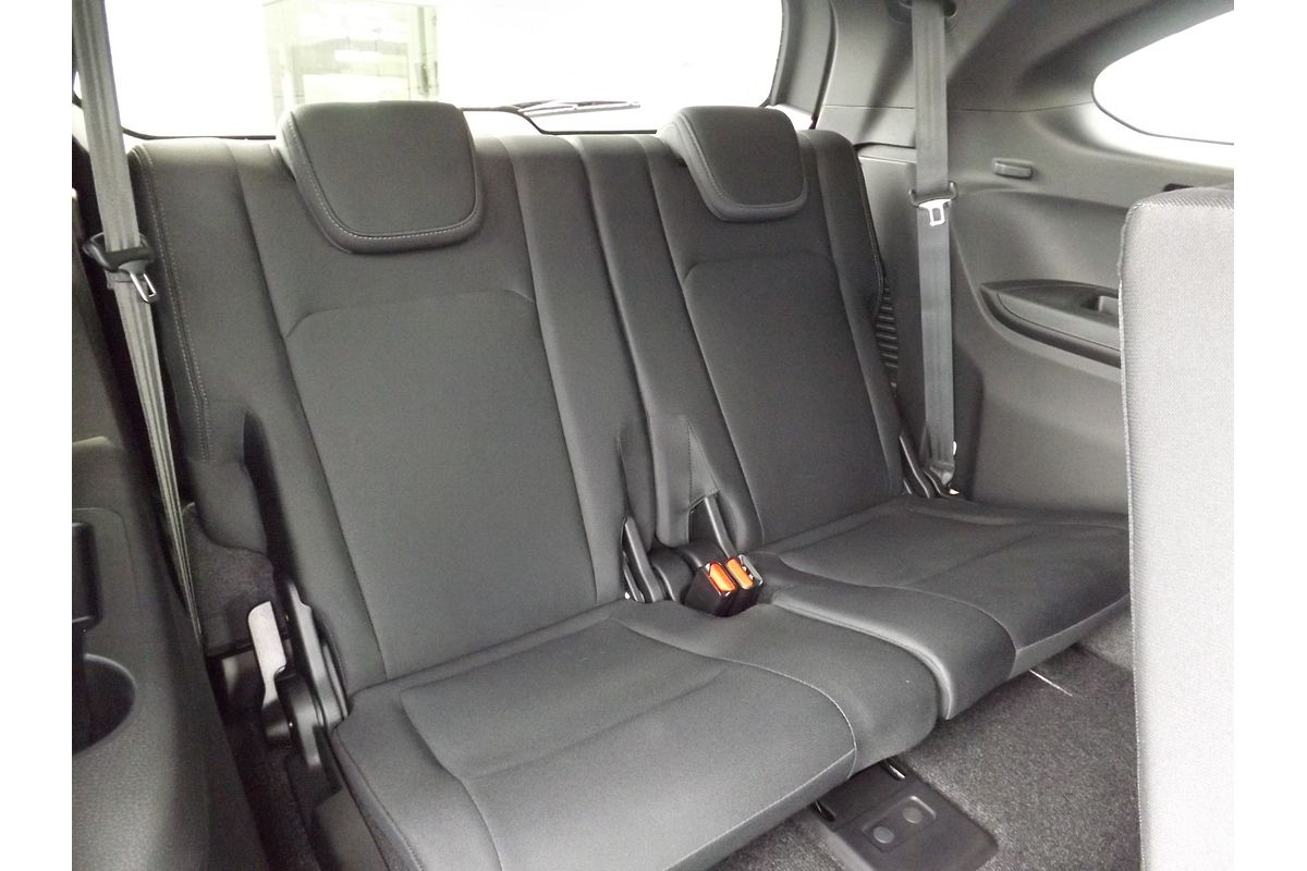 2025 Isuzu MU-X LS-U