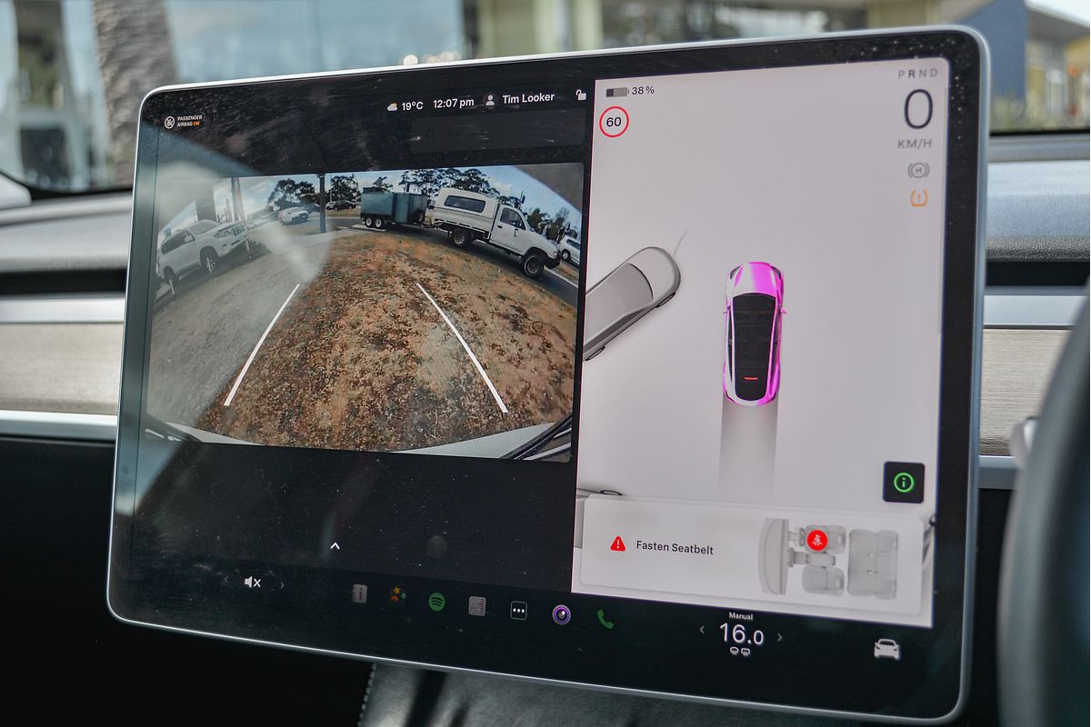 2022 Tesla Model Y Rear-Wheel Drive