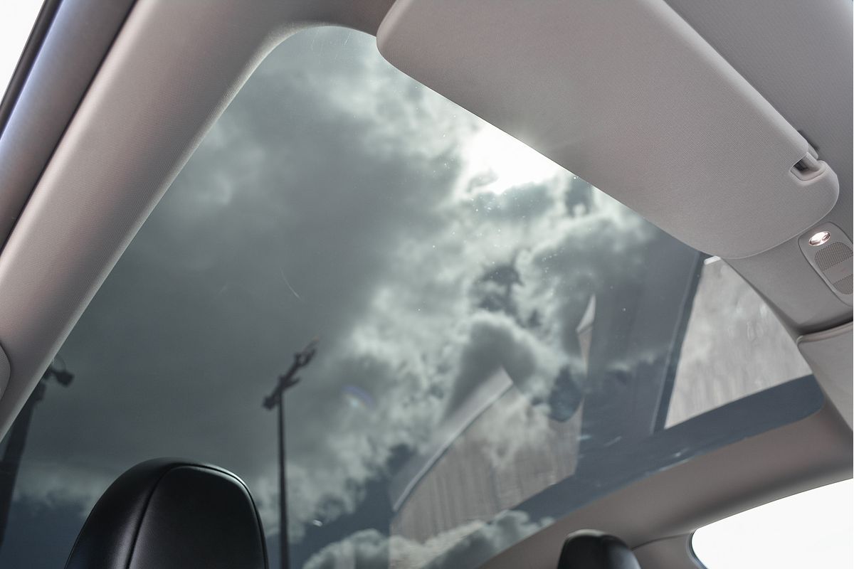 2022 Tesla Model Y Rear-Wheel Drive