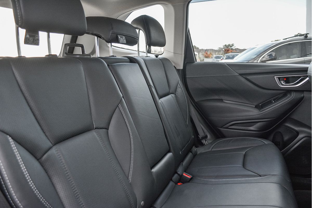 2019 Subaru Forester 2.5i-S S5
