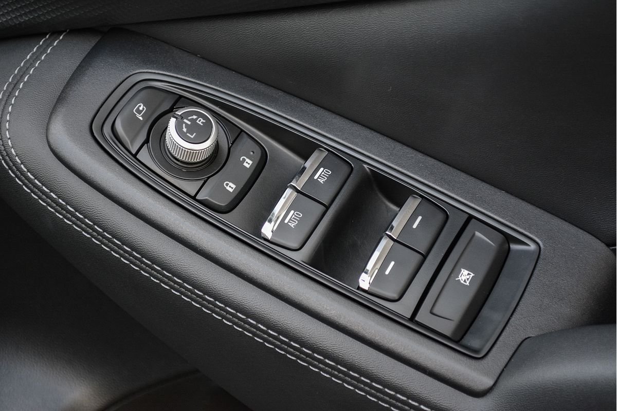 2019 Subaru Forester 2.5i-S S5