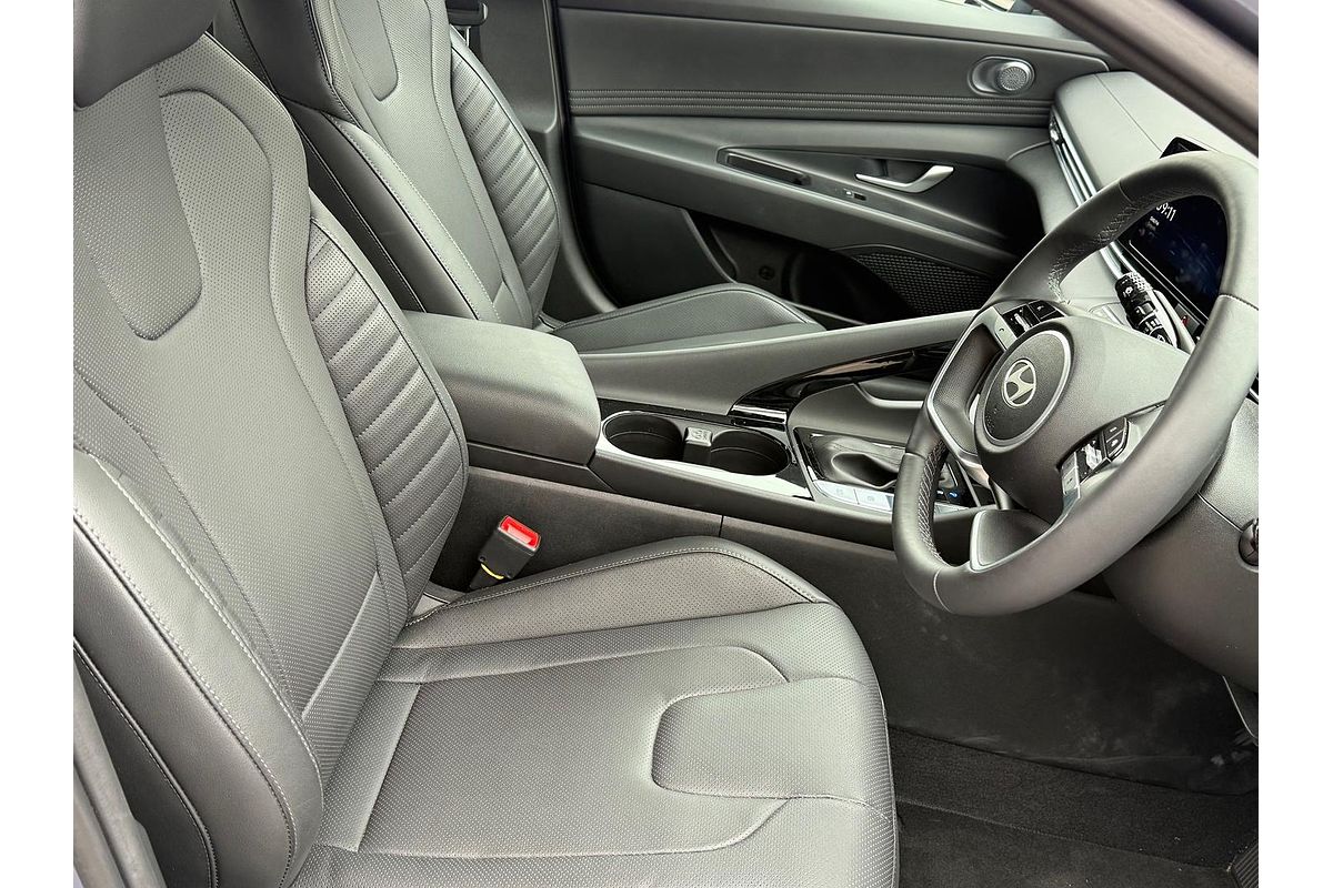 2024 Hyundai i30 Premium CN7.V2