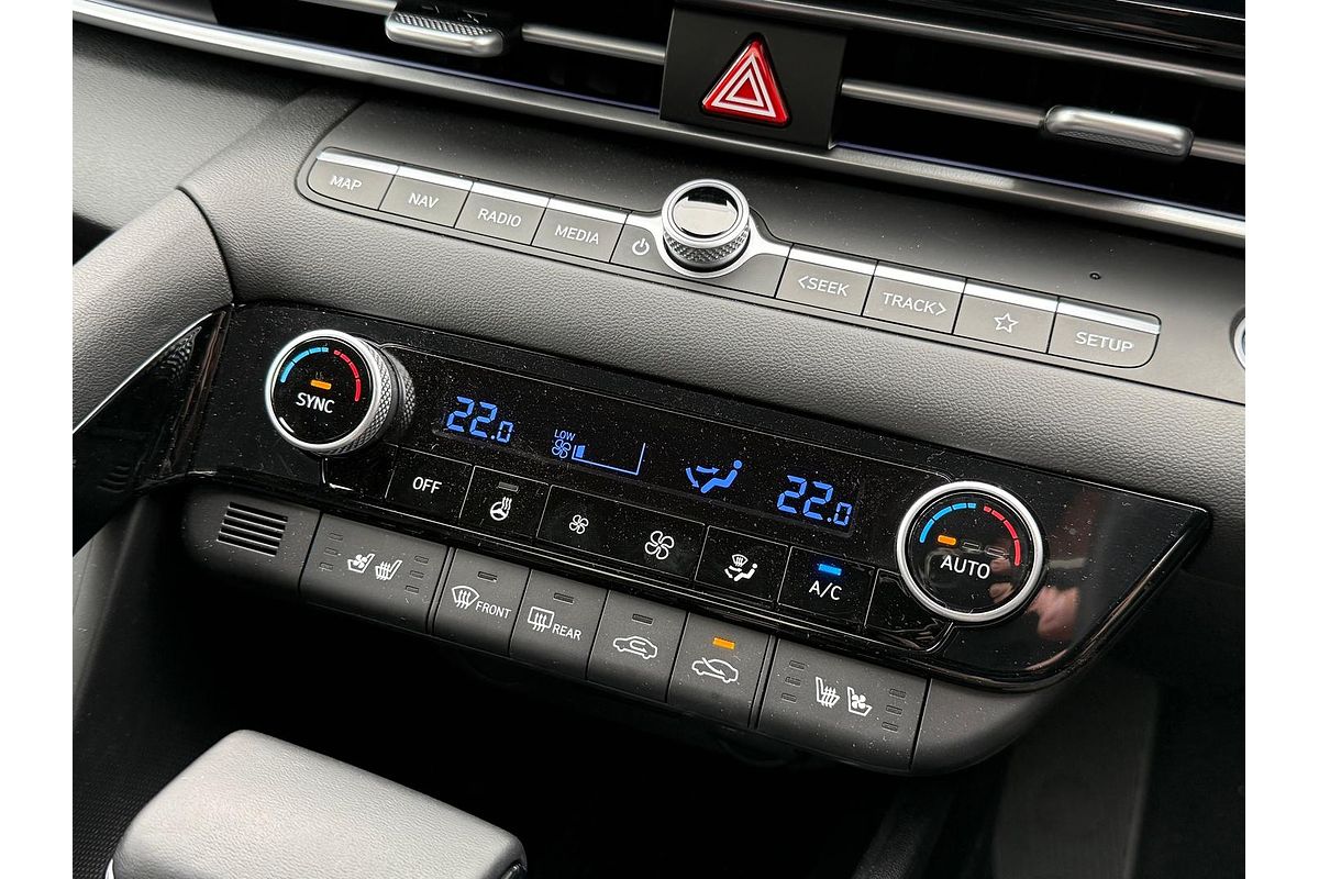 2024 Hyundai i30 Premium CN7.V2