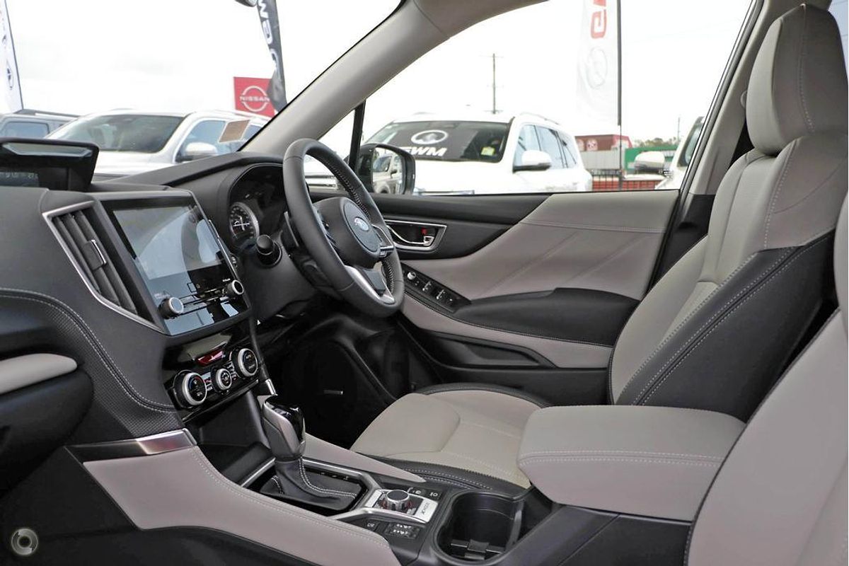 2024 Subaru Forester 2.5i-S S5