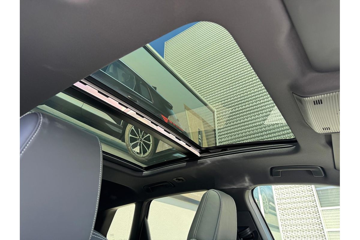 2024 Audi Q4 e-tron 55 F4