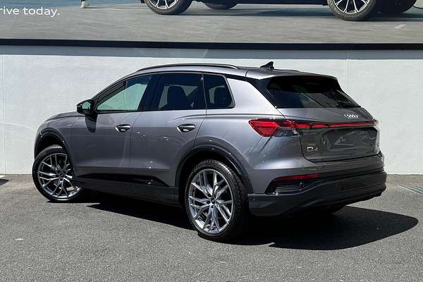 2024 Audi Q4 e-tron 55 F4