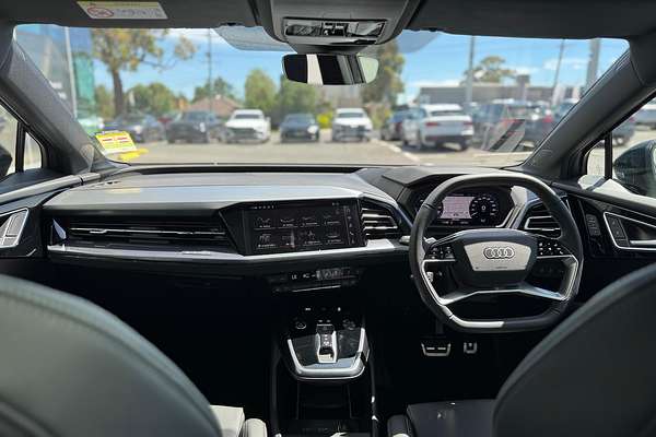 2024 Audi Q4 e-tron 55 F4