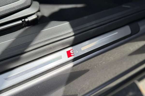2024 Audi Q4 e-tron 55 F4