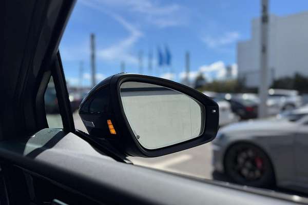 2024 Audi Q4 e-tron 55 F4