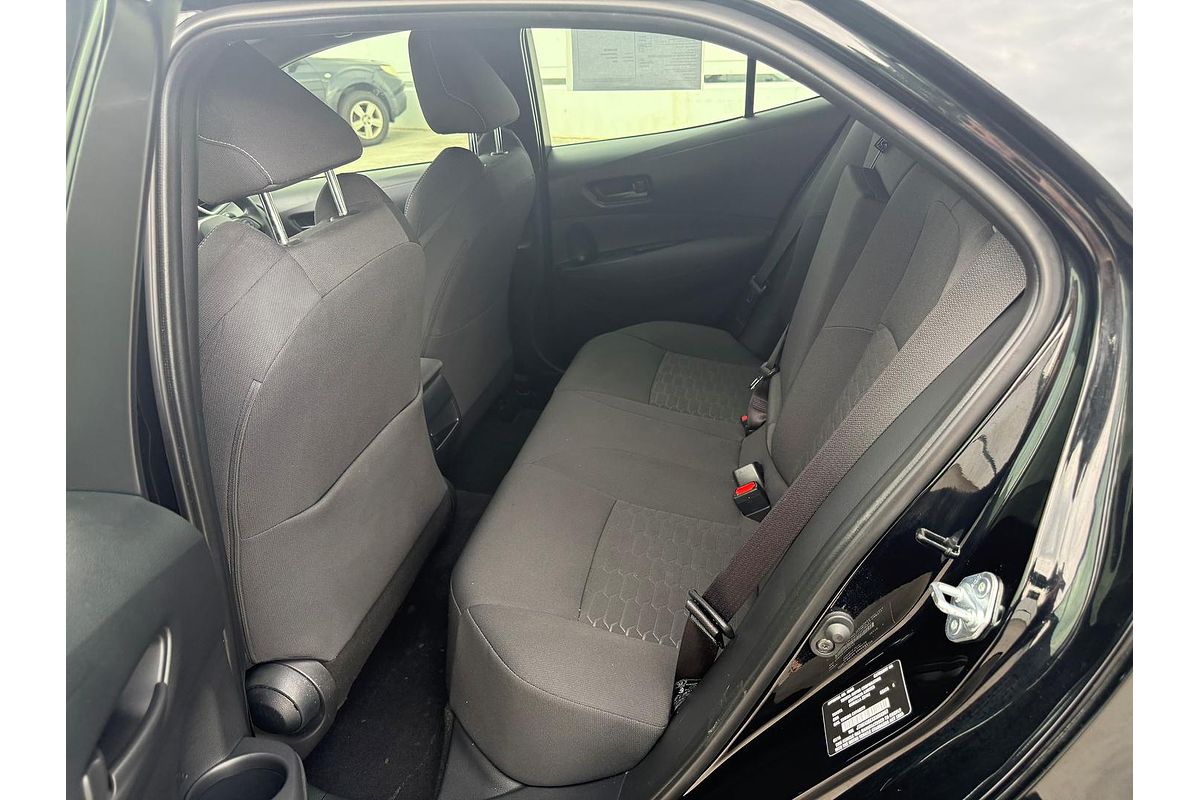 2018 Toyota Corolla Ascent Sport MZEA12R
