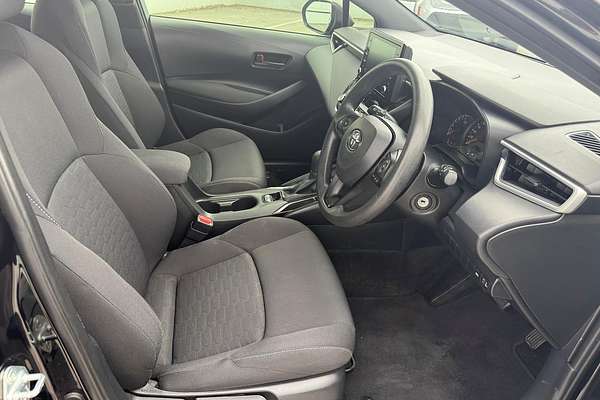 2018 Toyota Corolla Ascent Sport MZEA12R