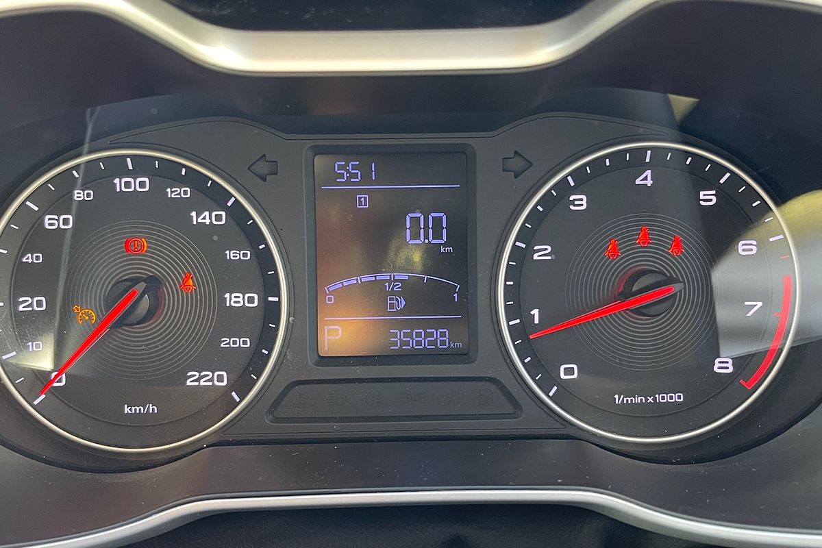 2022 MG ZS Excite AZS1