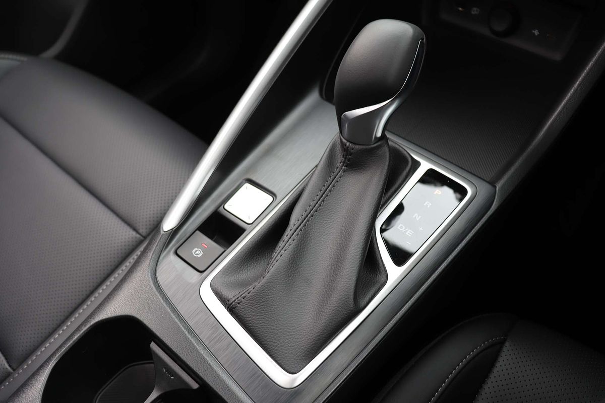 2025 MG ZS Essence ZS32