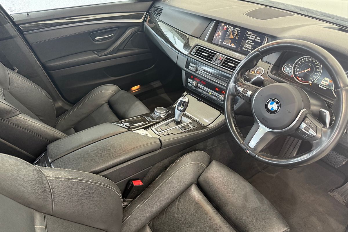 2016 BMW 5 Series 520d M Sport F10 LCI
