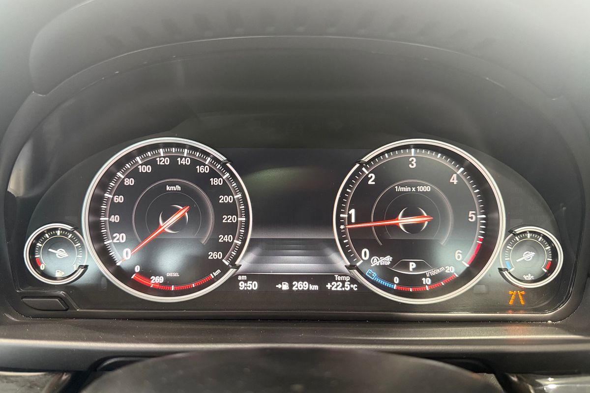 2016 BMW 5 Series 520d M Sport F10 LCI