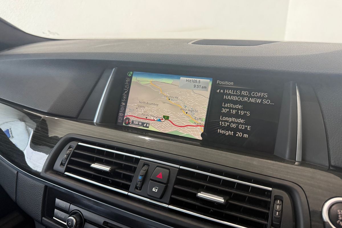 2016 BMW 5 Series 520d M Sport F10 LCI