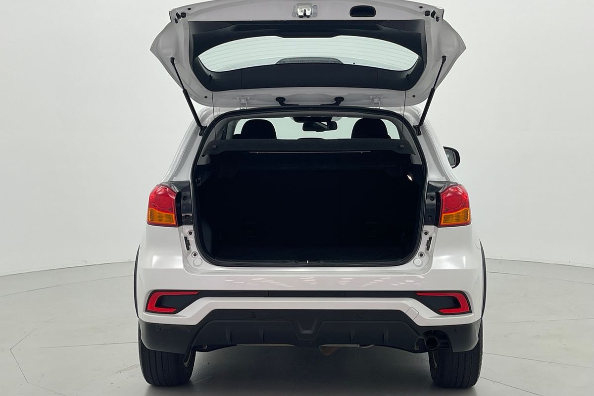 2018 Mitsubishi ASX ES ADAS XC