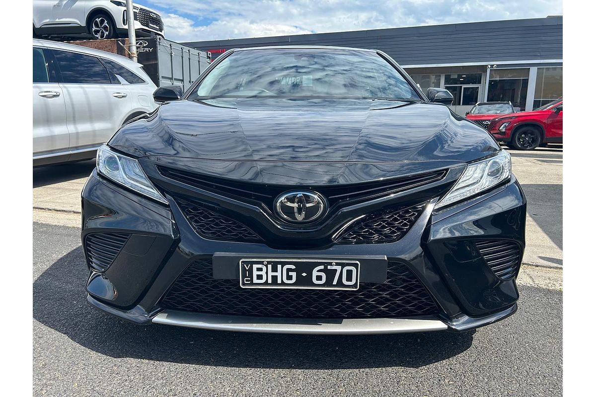 2020 Toyota Camry SX GSV70R
