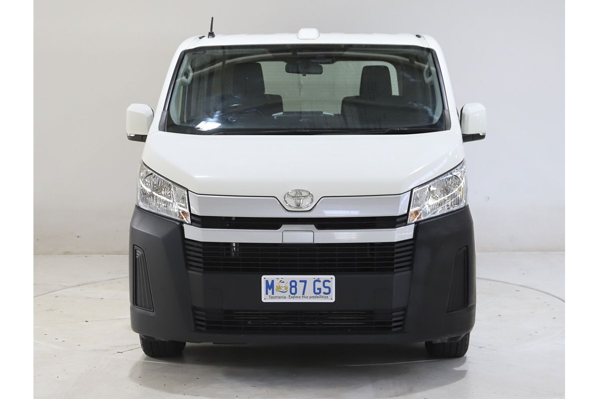 Hiace Van LWB 2.8L T Diesel Automatic 9617530 003