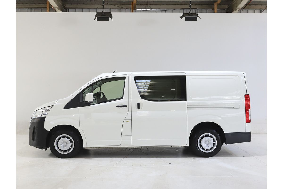 Hiace Van LWB 2.8L T Diesel Automatic 9617530 003