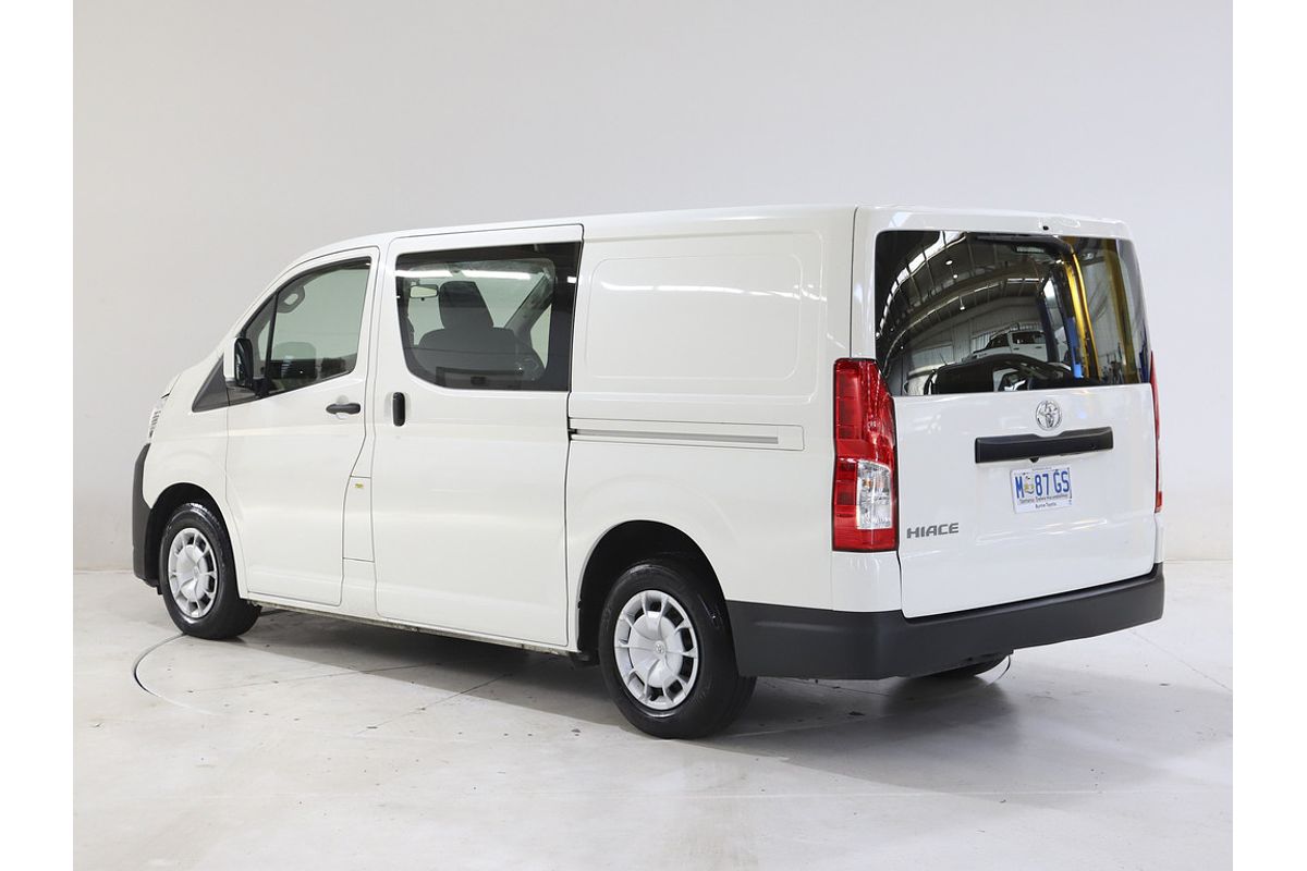 Hiace Van LWB 2.8L T Diesel Automatic 9617530 003