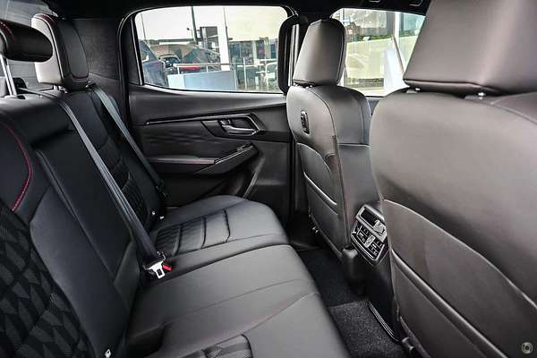 2025 Isuzu D-MAX X-TERRAIN 4X4