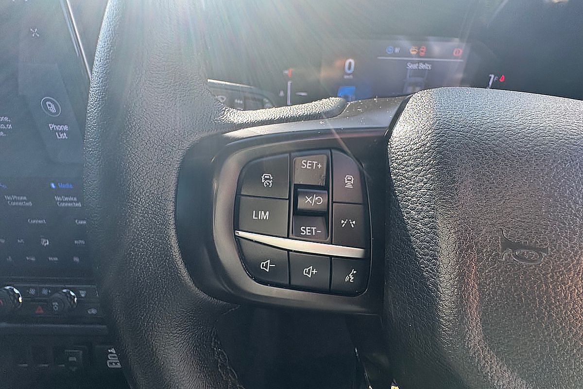 2022 Ford Everest Sport
