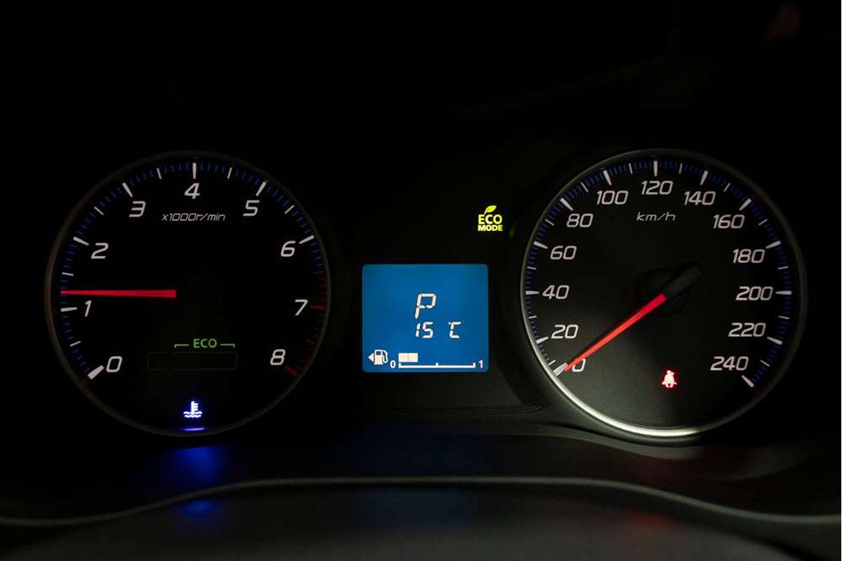 2018 Mitsubishi ZL Outlander ES 2.4L PET CVT 2WD 7S