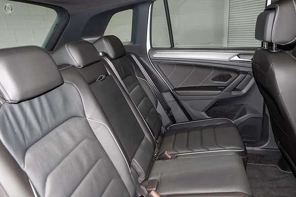 2024 Volkswagen Tiguan 162TSI R-Line 5N