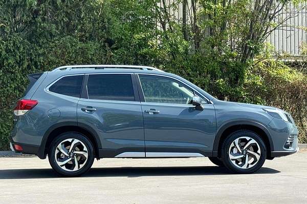 2024 Subaru Forester 2.5i-S S5