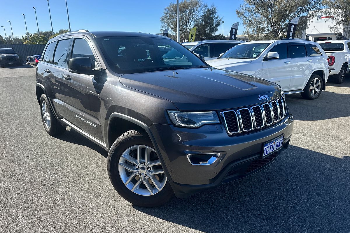 2019 Jeep Grand Cherokee Laredo WK
