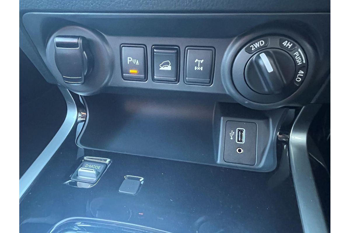 2024 Nissan Navara ST-X D23 4X4