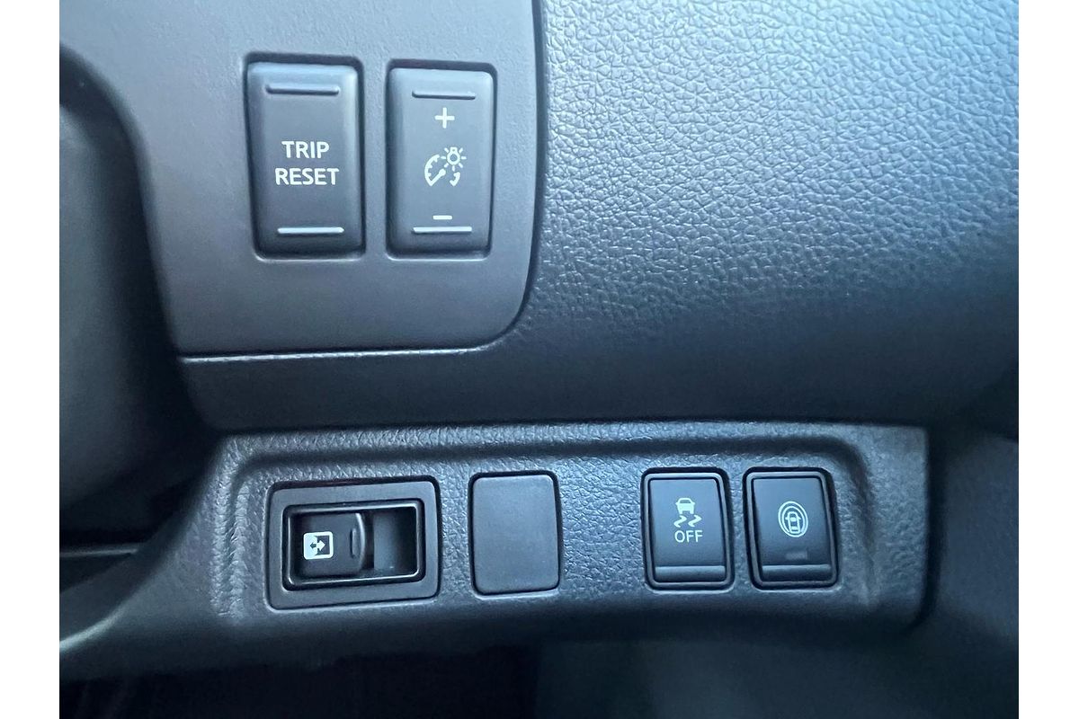 2024 Nissan Navara ST-X D23 4X4