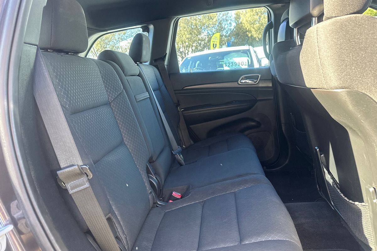 2019 Jeep Grand Cherokee Laredo WK