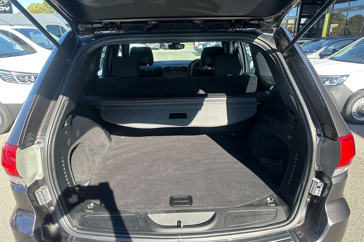 2019 Jeep Grand Cherokee Laredo WK