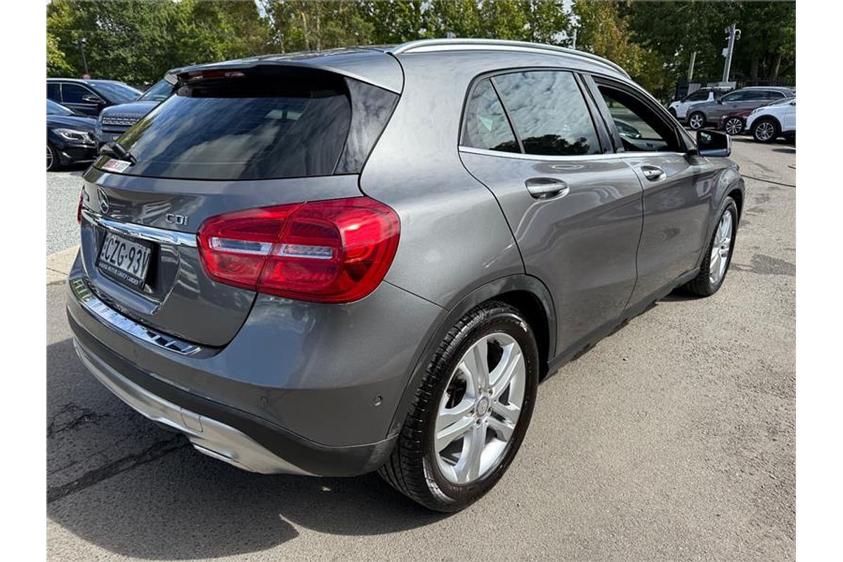 2015 Mercedes-Benz GLA-Class GLA200 CDI X156